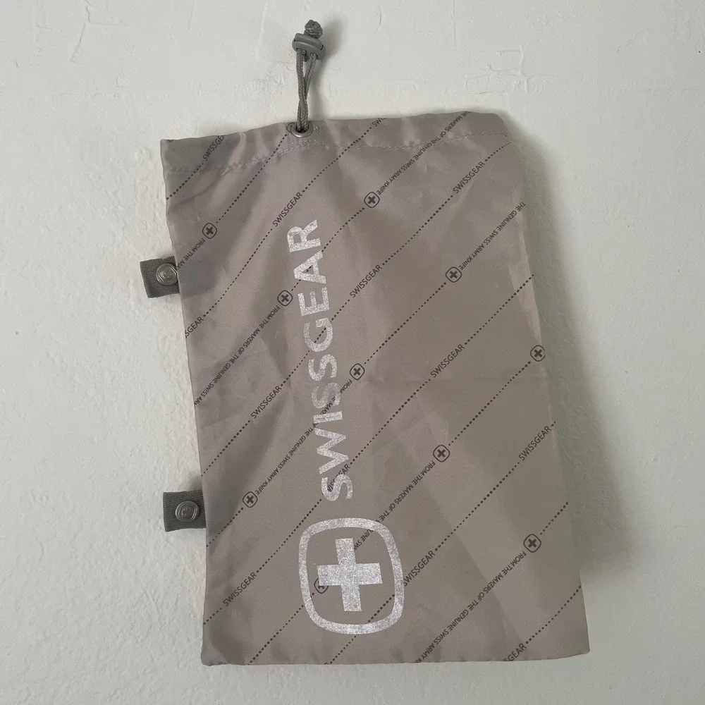 Swiss Gear Garment Bag Accessory‎ Sleeve Swissgear Travel Hanging Beige Trifold